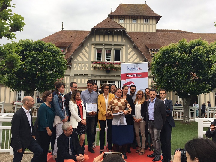 visite-senatrice-AC-Loisier-Normandie-juin-2017-prix-des-starts-up-deauville